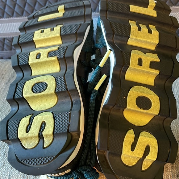 Sorel Kinetic Lace Sneaker - Picture 6 of 10